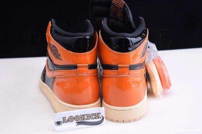 1st Kicks Shoes - Air Backboard Retro 1 Shattered 3.0 555088-028 Jordan High 0724